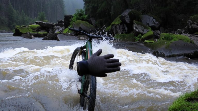 avoid water crossings on trails