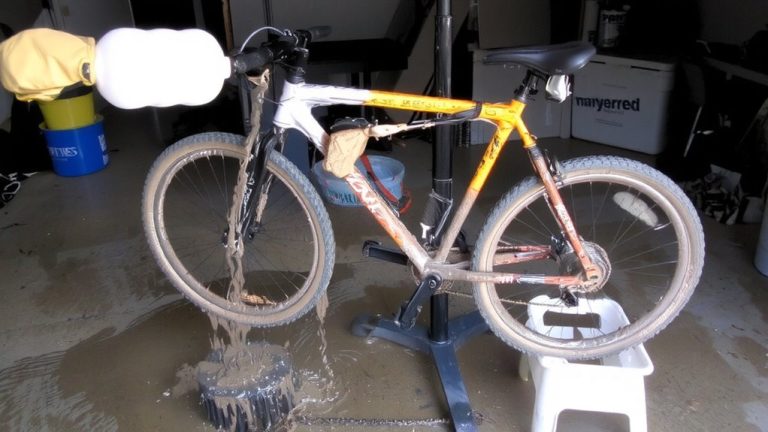 clean thoroughly after muddy ride