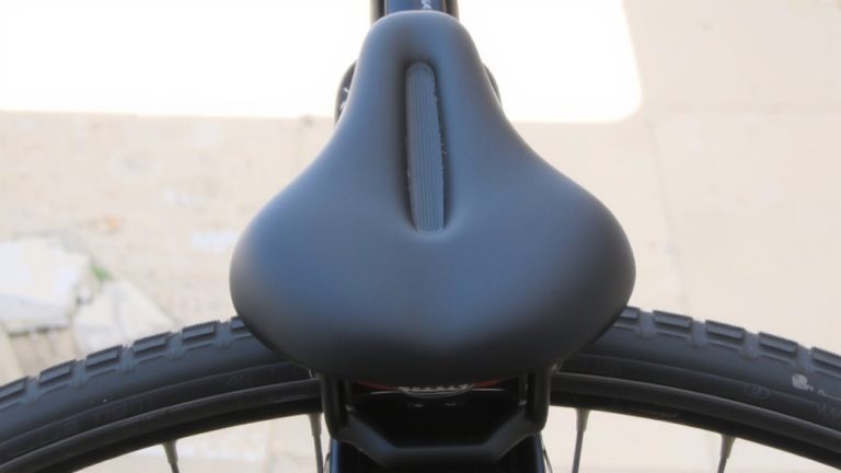 comfortable and supportive mtb saddle