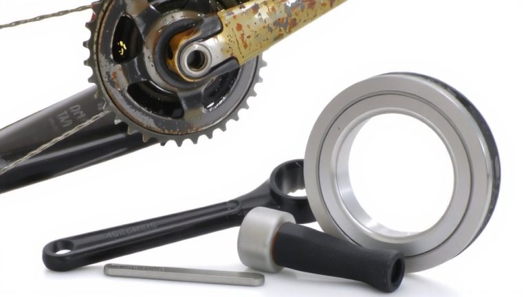 diagnose and replace worn spindle interfaces