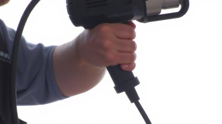 ergonomic handles reduce fatigue