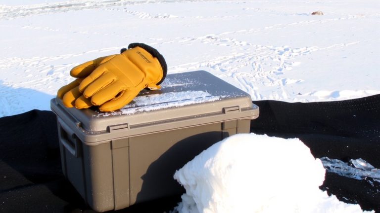 prevent condensation with acclimation