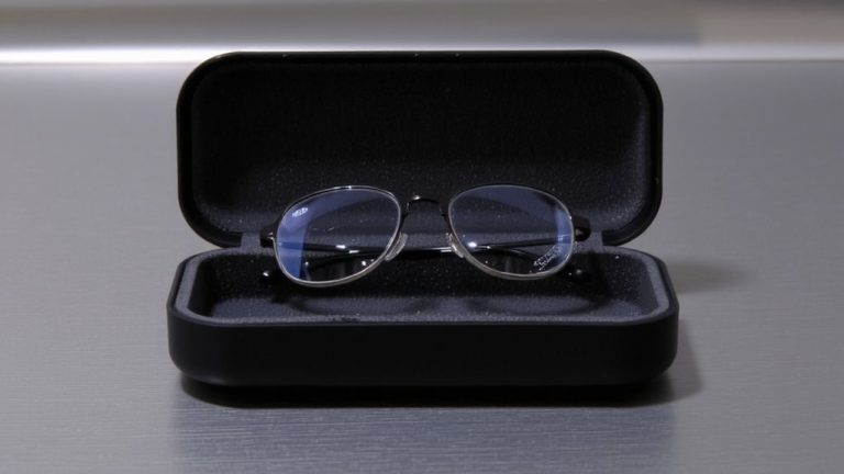 store glasses in hard cases
